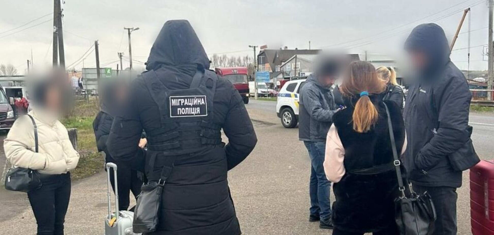 На Прикарпатье за торговлю людьми задержали жительницу Тернопольщины. Фото