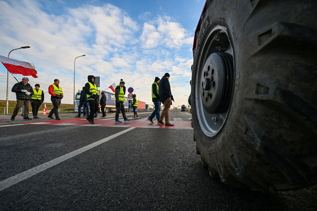 Поляки пояснили причини блокування кордону з Україною