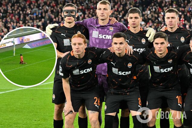 На коленях через все поле. Футболист 'Шахтера' совершил неожиданный поступок после матча УПЛ. Видео