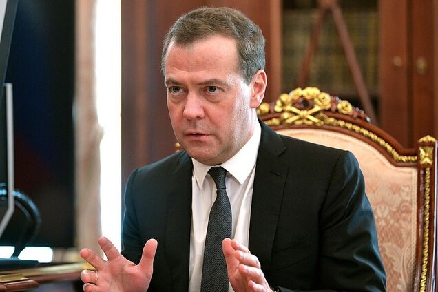 'Наш військовий потенціал дозволяє': Медведєв пригрозив ядерним ударом по Києву і висловився щодо мобілізації в РФ