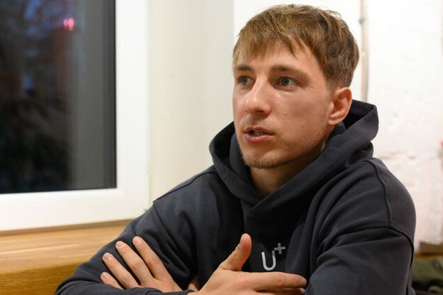 'Терен' різко відповів військовим, які критикують його за 'Холостяка': я нікому не забороняю втратити ноги й робити те саме