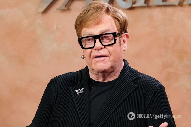 Элтон Джон завещал написать на своем надгробии только одну фразу, которая лучше всего описывает главную жизненную цель певца