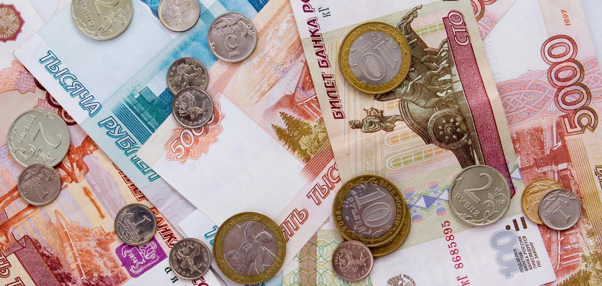 Банкоматы в России перестали принимать новые купюры