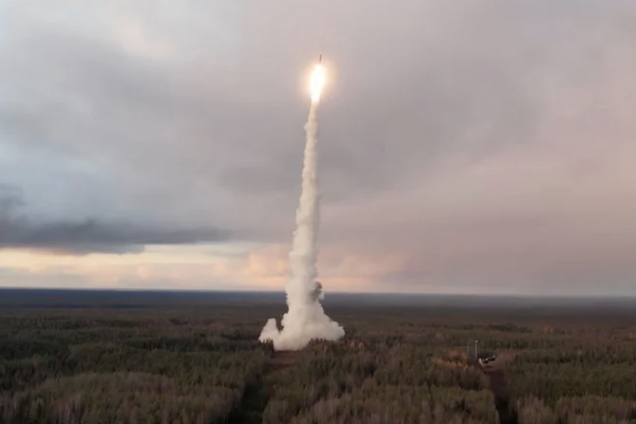 Просто пустушка? Reuters дізнався важливий нюанс про ракету 'Орєшнік', якою РФ вдарила по Дніпру