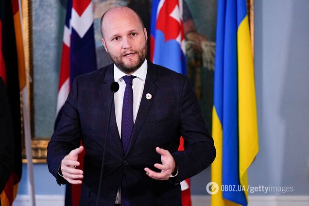 Премьер-министр Фицо является российским агентом, но его власть скоро падет. Интервью с экс-министром обороны Словакии Надем