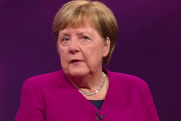 'Російські танки були б на шляху на Берлін': у Литві відповіли на скандальну заяву Меркель і звинуватили її в потуранні Путіну