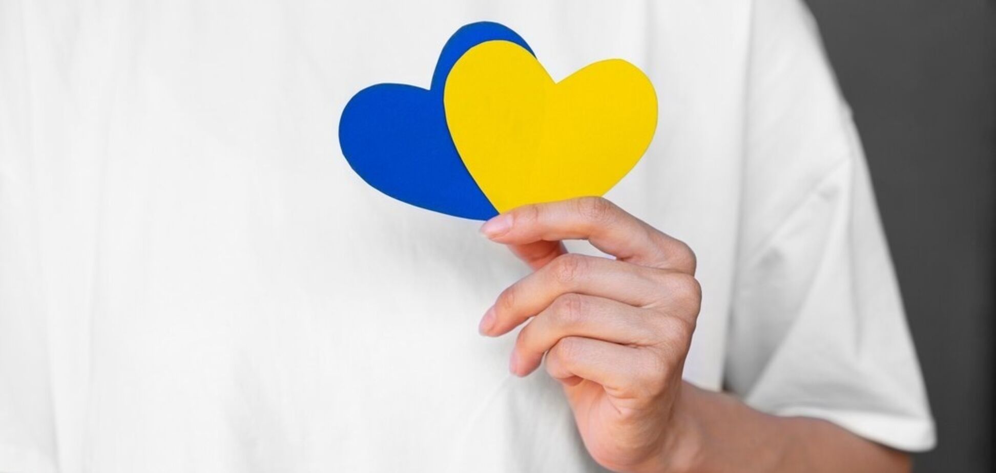 С Днем волонтера: искренние поздравления и благодарность в стихах и прозе