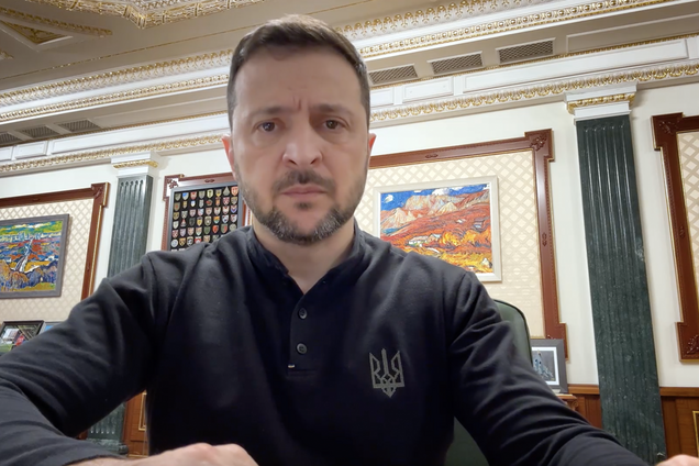 Зеленський: РФ вбила чотирьох осіб у Царичанці, ми щодня захищаємося від цього нелюдського тиску