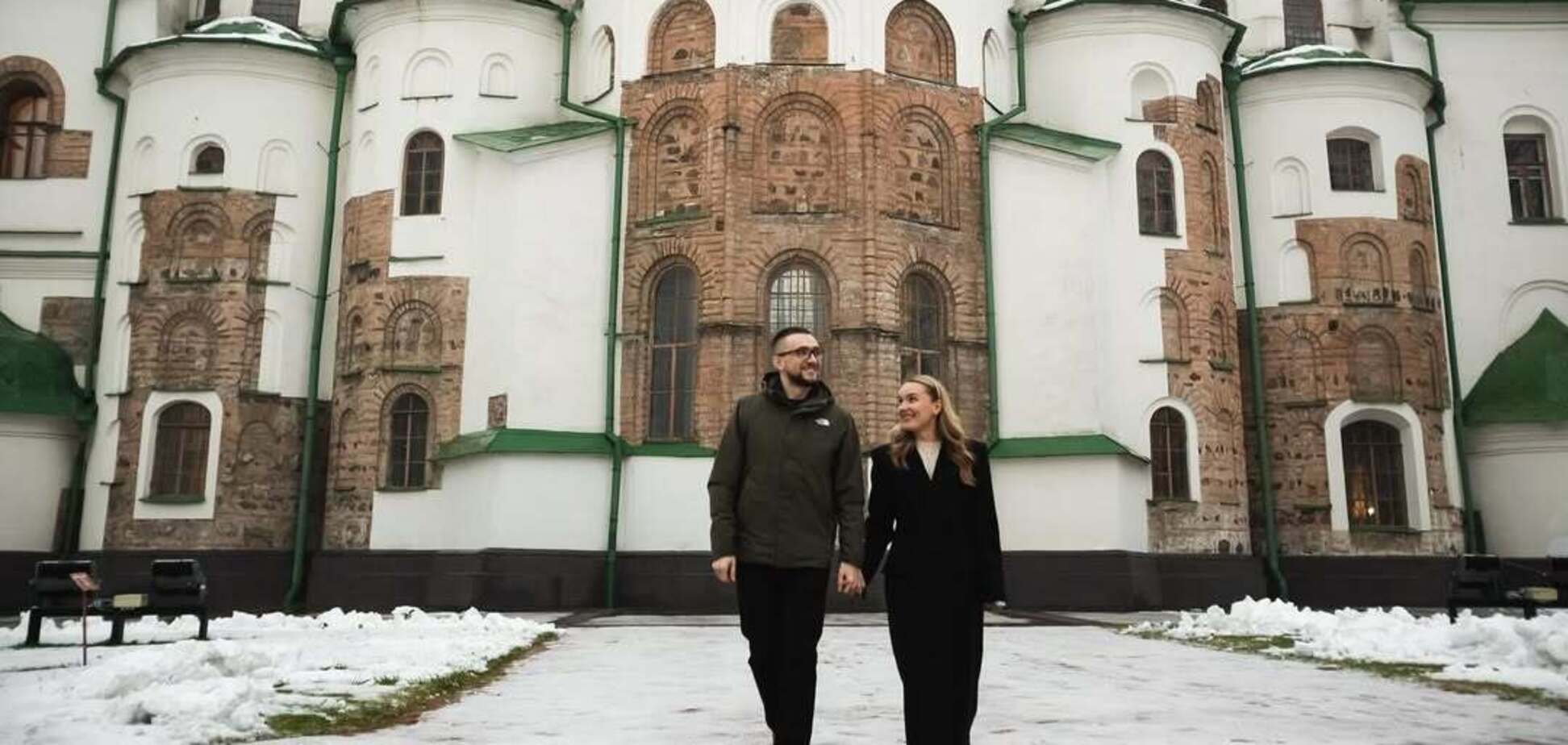 Стерненко обручился: что известно о его невесте