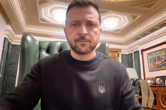 'Нужно больше мер противодействия': Зеленский дал поручение решить проблему российских КАБов и 'Шахедов'. Видео