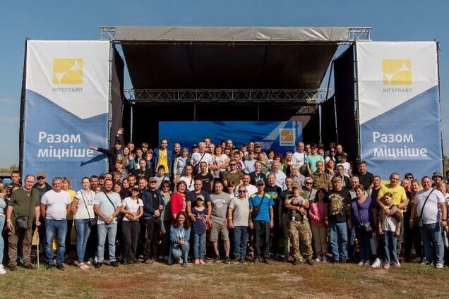 Ветеранская политика в крупном бизнесе: как 'Интерпайп' Виктора Пинчука реинтегрирует своих ветеранов