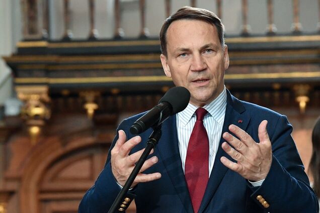 'Нужно давить на Россию': Сикорский назвал 'единственную страну', которая может прекратить войну в Украине