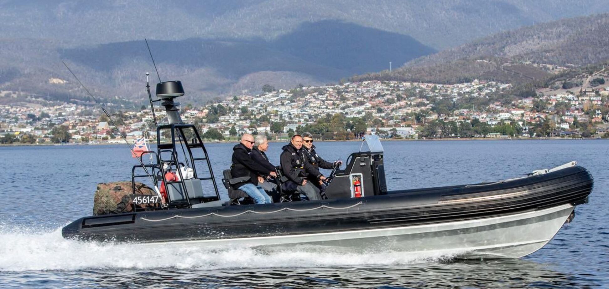 'Укрепят оборону': Австралия передаст Украине 14 скоростных катеров