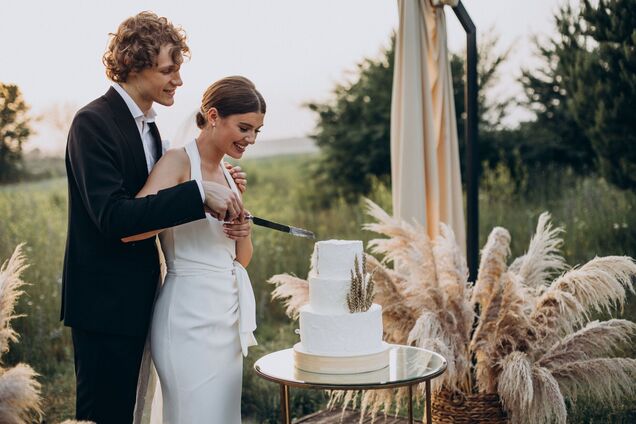 Испортят самый важный день в жизни: 10 ошибок в свадебном макияже