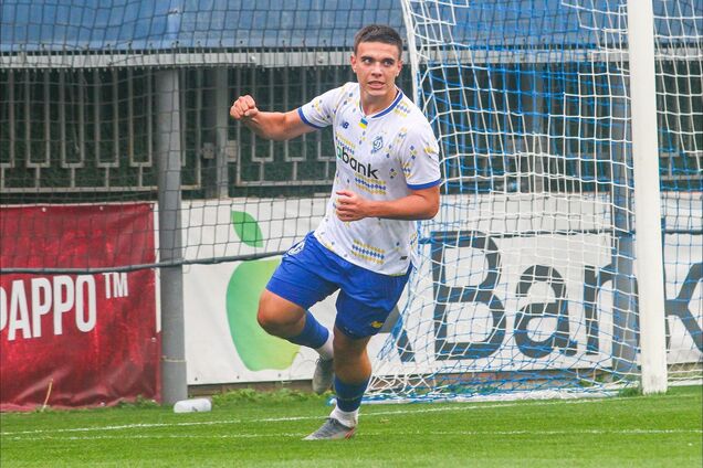 'Динамо' забило три гола и вышло во второй раунд Юношеской лиги УЕФА