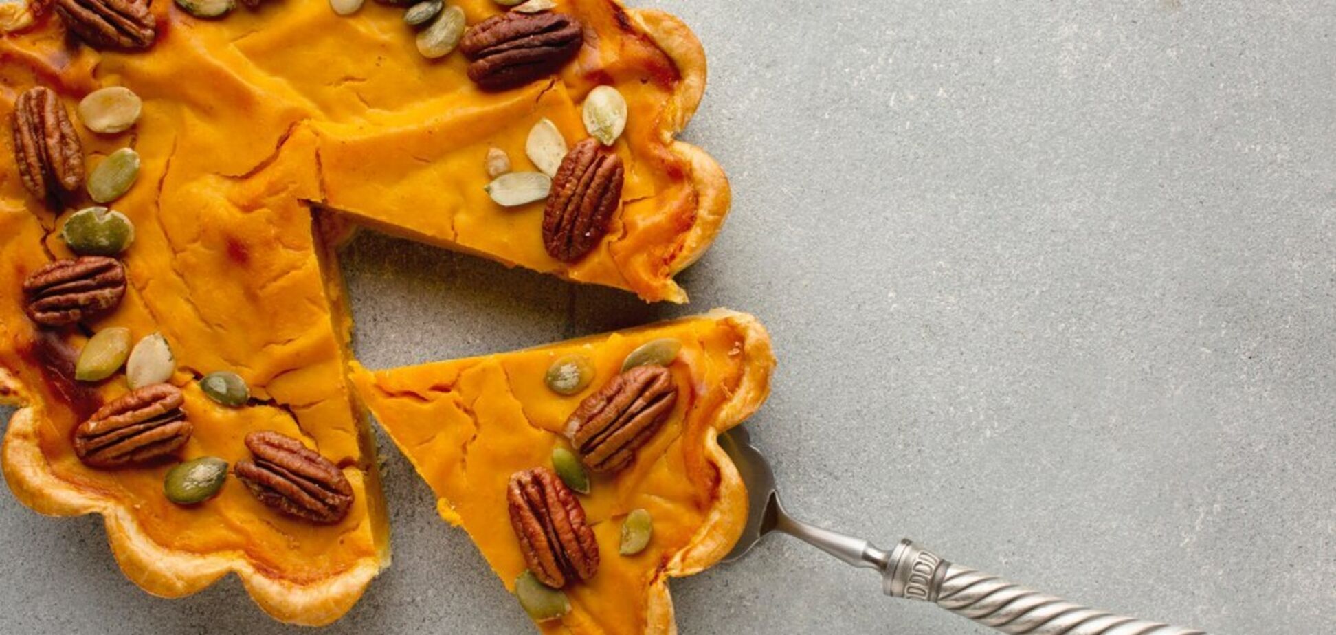 Нежный и ароматный тыквенный манник: детям понравится яркий цвет