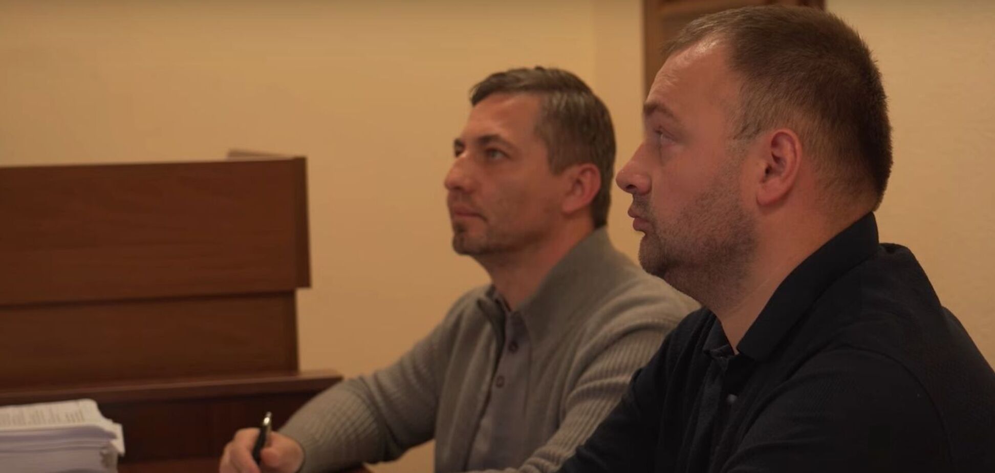 Ексглава КСУ, ексрадник Януковича і родич футболіста Шевченка: журналісти виявили схему незаконного переправлення чоловіків за кордон. Відео