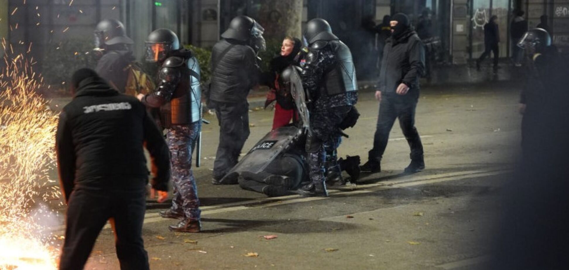 'Грузия в кровавом огне': в ОП заявили о попытке российского поглощения чужой государственности