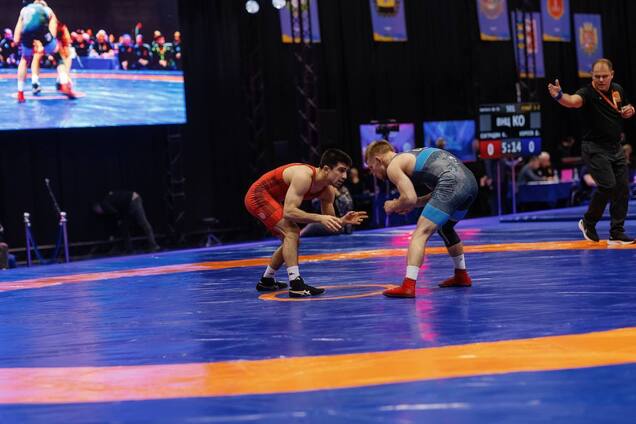 Работники фармкомпании 'Здоровье' завоевали первые места на Кубке Украины по вольной борьбе