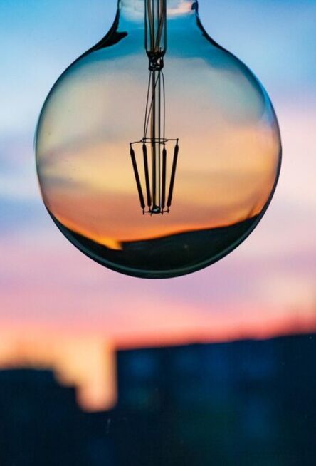 Відключення світла в Україні. Ілюстрація