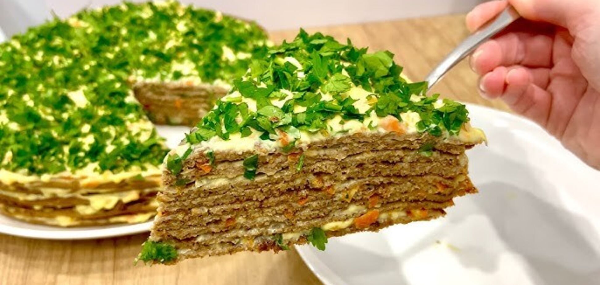 Самый вкусный печеночный торт, который точно не будет горчить: как приготовить
