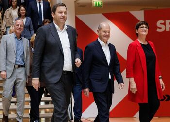 Партія Шольца вписала у свою передвиборчу програму заборону на постачання ракет Taurus Україні: як вони це пояснили