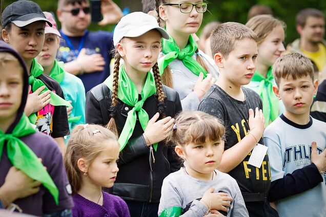 Що таке 'виїзне' навчання та як пригоди на свіжому повітрі покращують успішність школярів