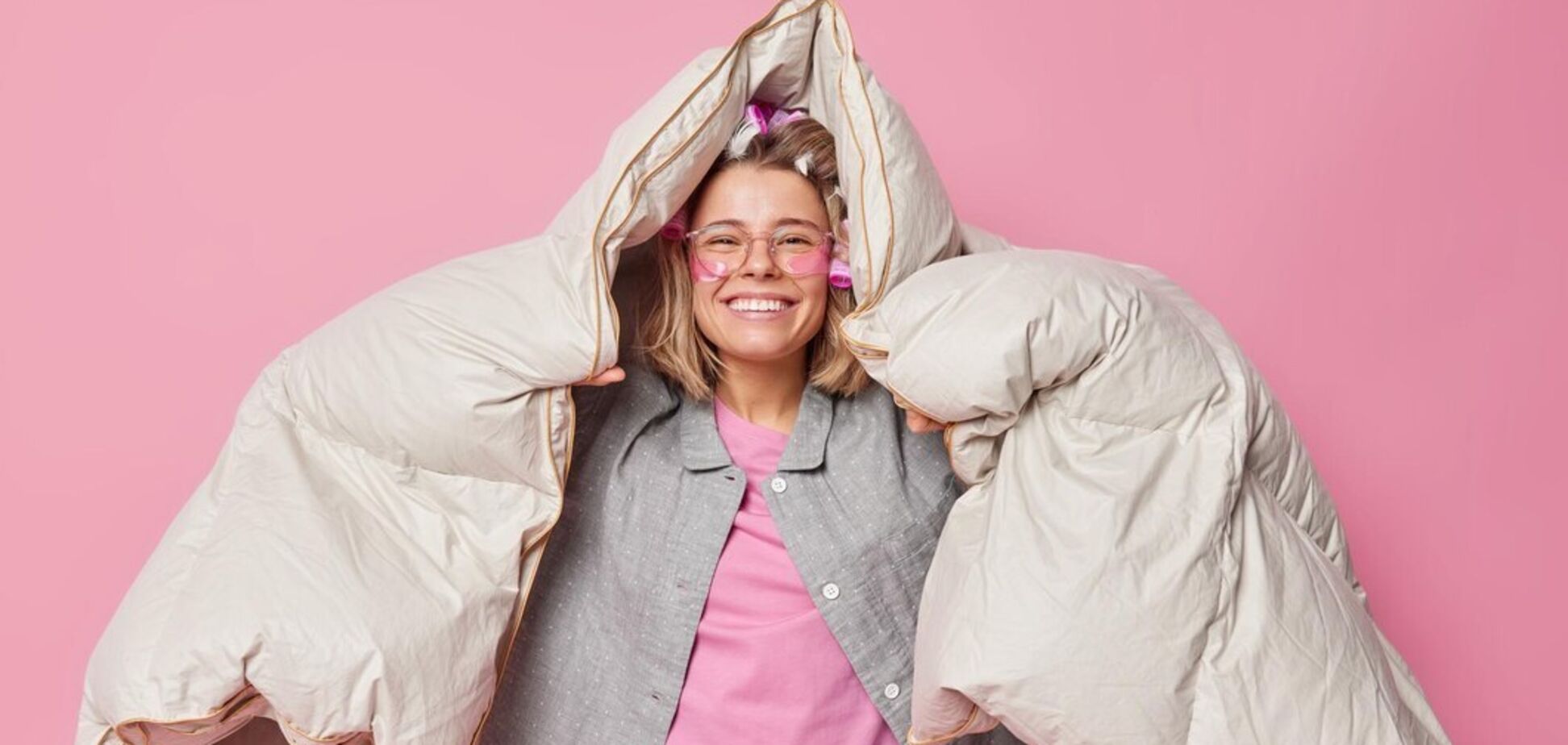 В мире бум на тяжелые одеяла: как они влияют на сон и действительно ли такие полезные. Объяснение ученых