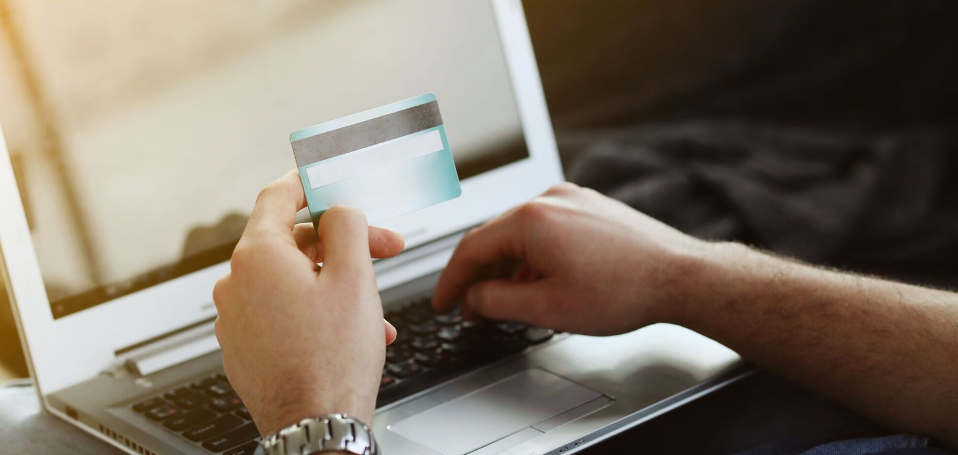 Банківська картка. Ілюстрація