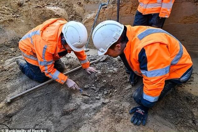 Во время раскопок в Нидерландах обнаружили останки человека из года '0': это был солдат по кличке Флакк. Фото