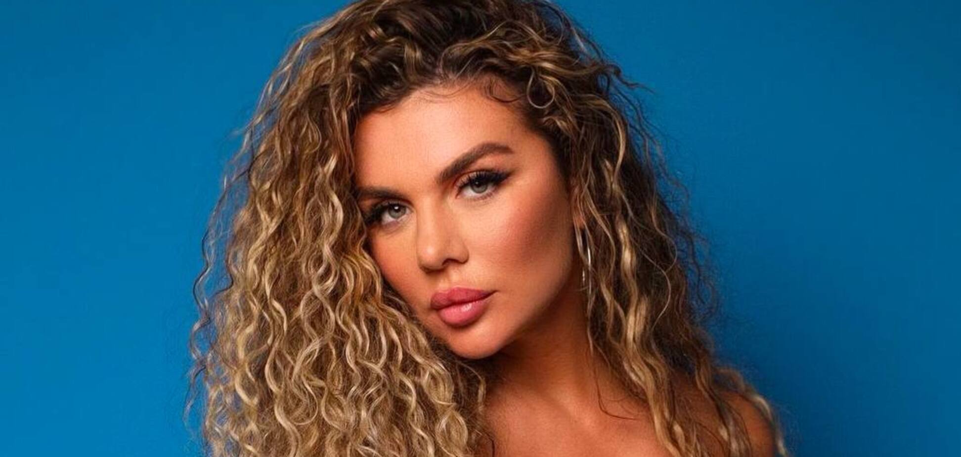 От 'ВИА Гры' до 'черной вдовы': как выглядела Седокова в молодости и почему жизнь в России не пошла ей на пользу. Фото