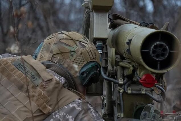 Под прикрытием авиации враг пытается продвинуться в глубь украинской территории: в Генштабе назвали самые горячие направления фронта