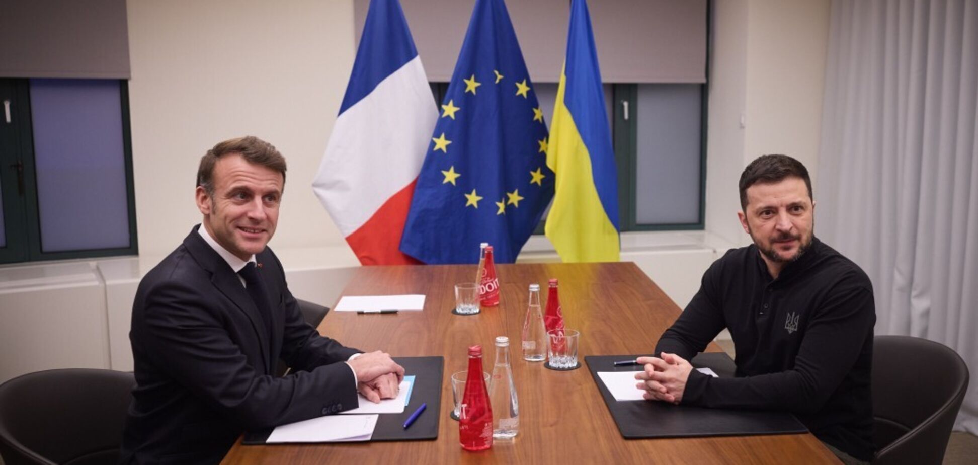 Обсудили усиление позиций Украины: Зеленский провел восьмую в году встречу с Макроном. Фото и видео