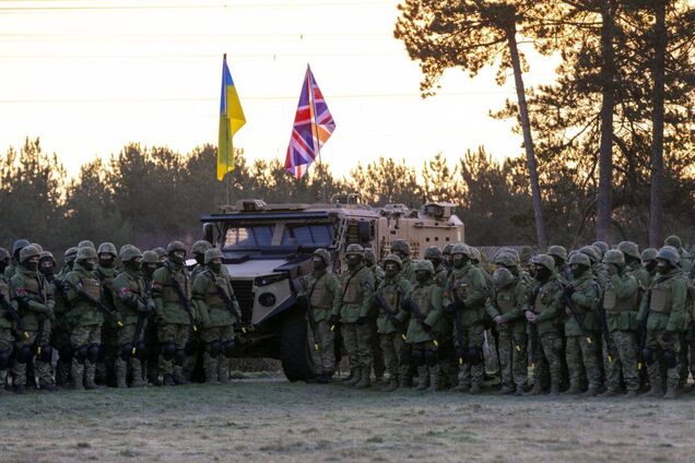 Підготовка українських військових британськими інструкторами не припиниться навіть після завершення бойових дій, – Гілі