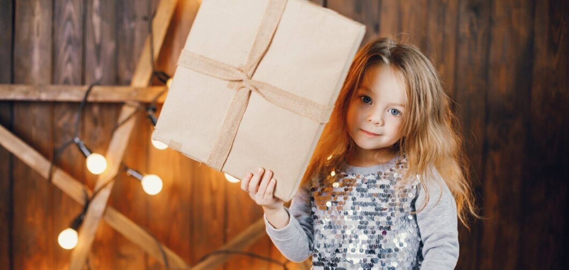 Що подарувати на День Святого Миколая дівчаткам: найкращі ідеї