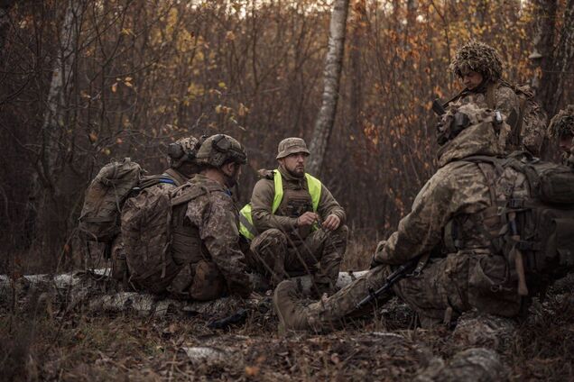 Українські десантники взяли в полон групу окупантів на Курщині: ті розповіли, як їх кинули в бою. Відео