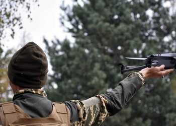 20% – женщины: в Минобороны сказали, сколько добровольцев пополнили ряды Сил обороны через центры рекрутинга за год