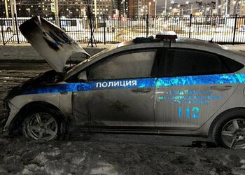 У Росії сталися 'новорічні' підпали: у багатьох містах горіли військкомати, автівки та відділки поліції. Фото й відео