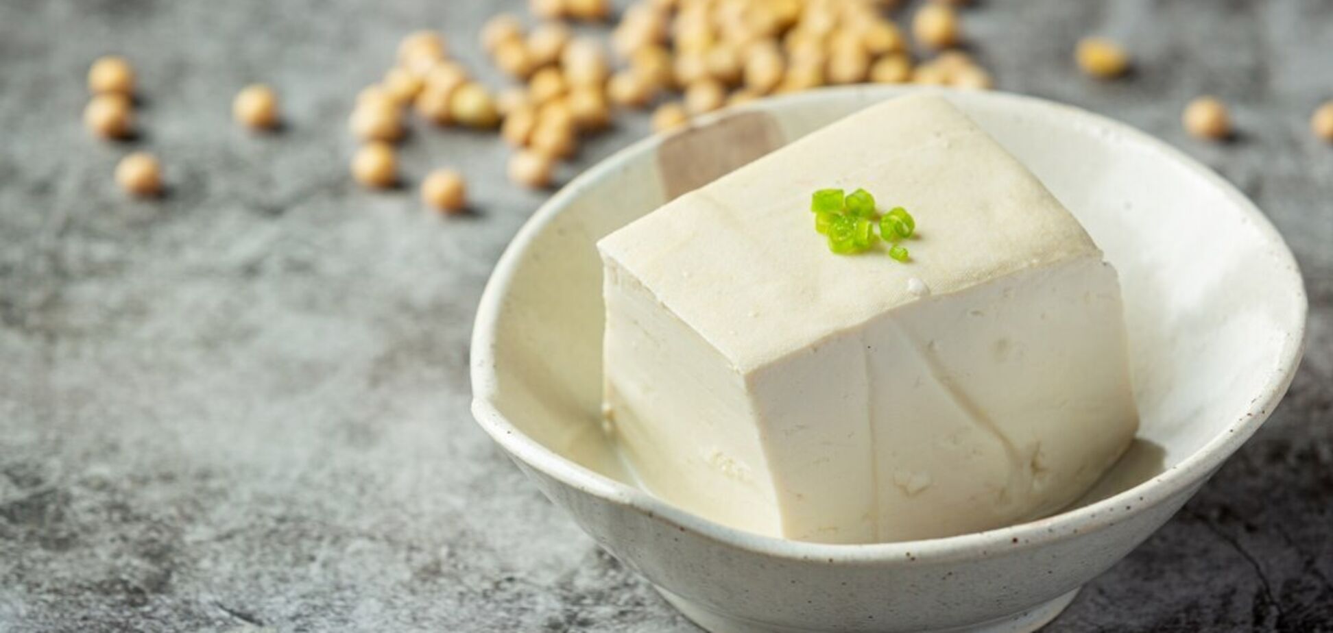 Продукт для укрепления костей: что есть, чтобы поддержать здоровье в 50 лет