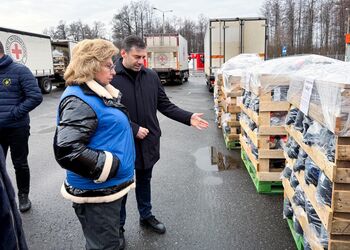 Передал письма и одежду для пленных: Лубинец встретился в Беларуси с российской омбудсменкой Москальковой. Фото