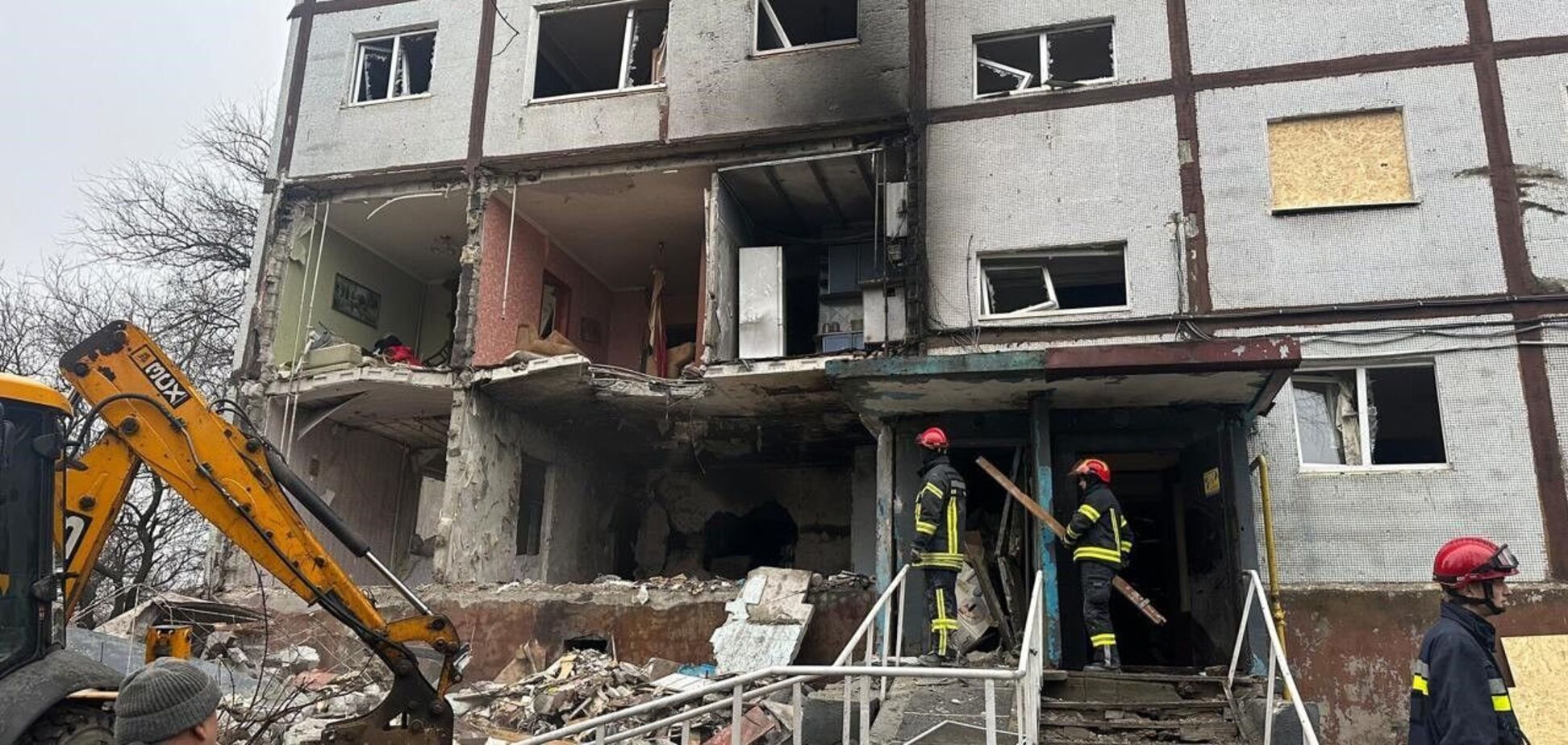 'Нелюди!' В сети показали жуткие кадры последствий дроновой атаки в Харькове. Фото и видео