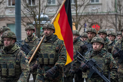 Вооружается до зубов: Германия наращивает военную мощь, отказавшись от лимитов на оборону – The Telegraph