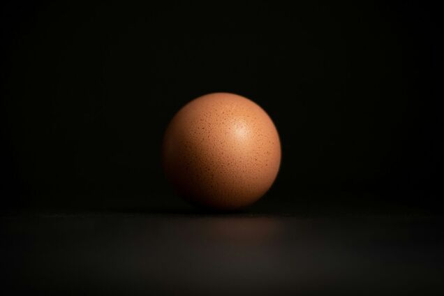 В Британии продали куриное яйцо за 200 фунтов стерлингов