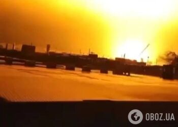 В Ростовской области РФ прогремели мощные взрывы: сообщают об атаке БПЛА на аэродром 'Миллерово'. Фото и видео