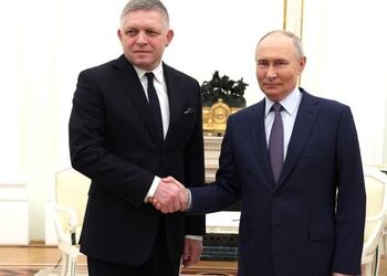 Дивний візит Роберта Фіцо до Москви