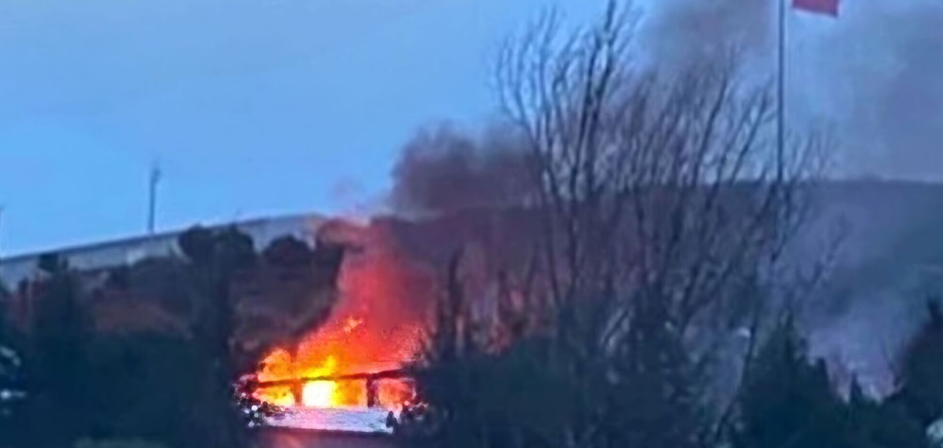 У Туреччині стався вибух на заводі з виробництва вибухівки: 12 людей загинули, троє поранені. Фото і відео