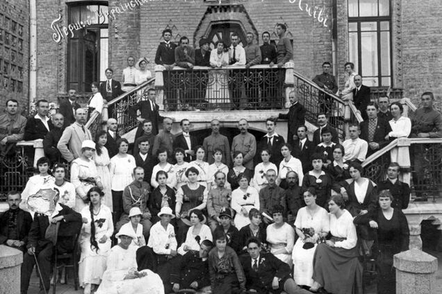 Мандри 'Щедрика': як український хіт заволодів світом