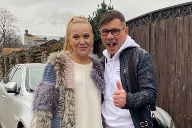 Дружина Лесика, в якого зупинилося серце на концерті, поділилася чудовими новинами про здоровʼя артиста