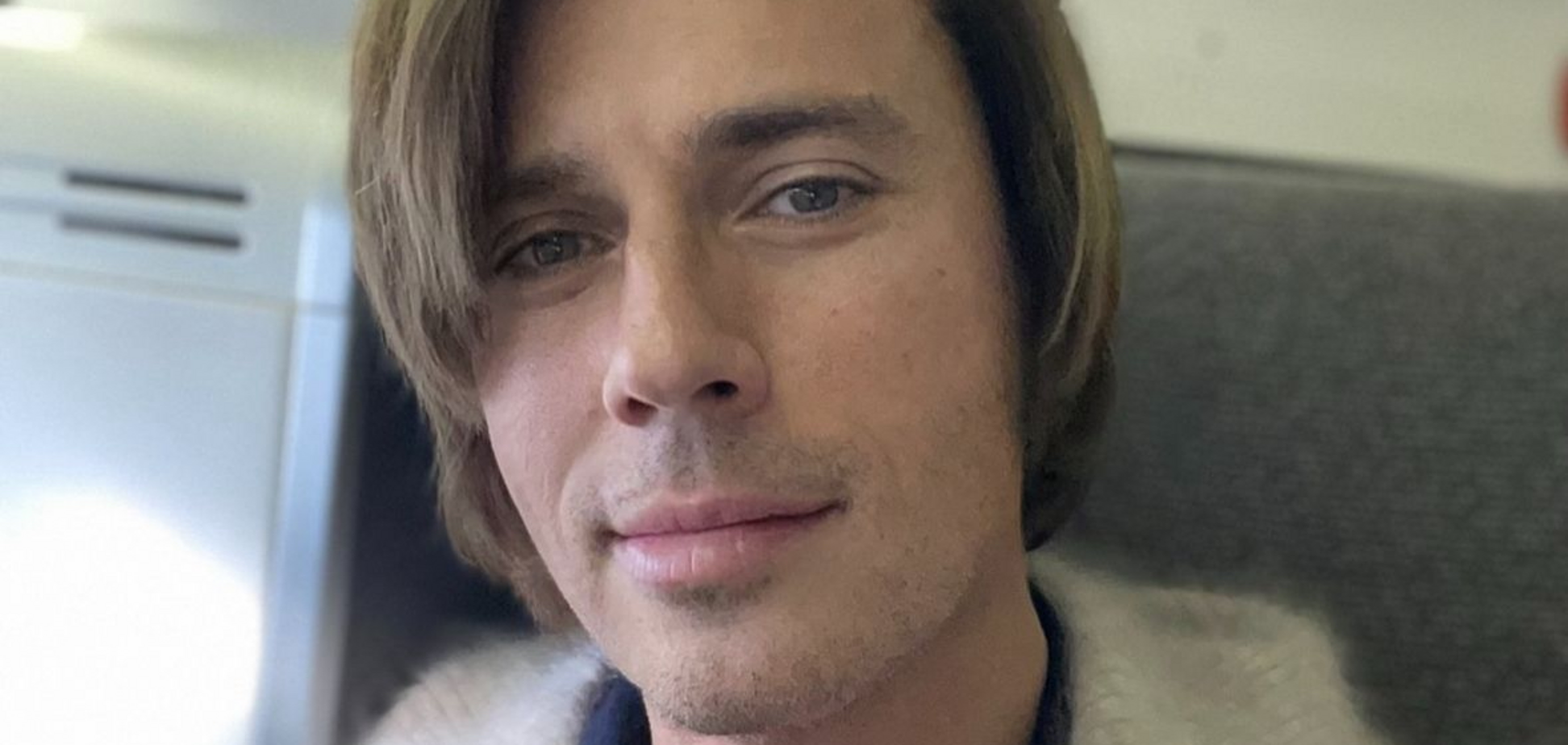 Галкин спустя неделю после ДТП показал новые фото с загипсованной рукой и ошеломил сеть