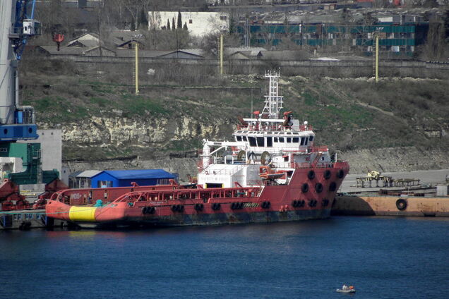 В окупованому Криму український дрон уразив російське судно 'Федір Урюпін': спливли подробиці